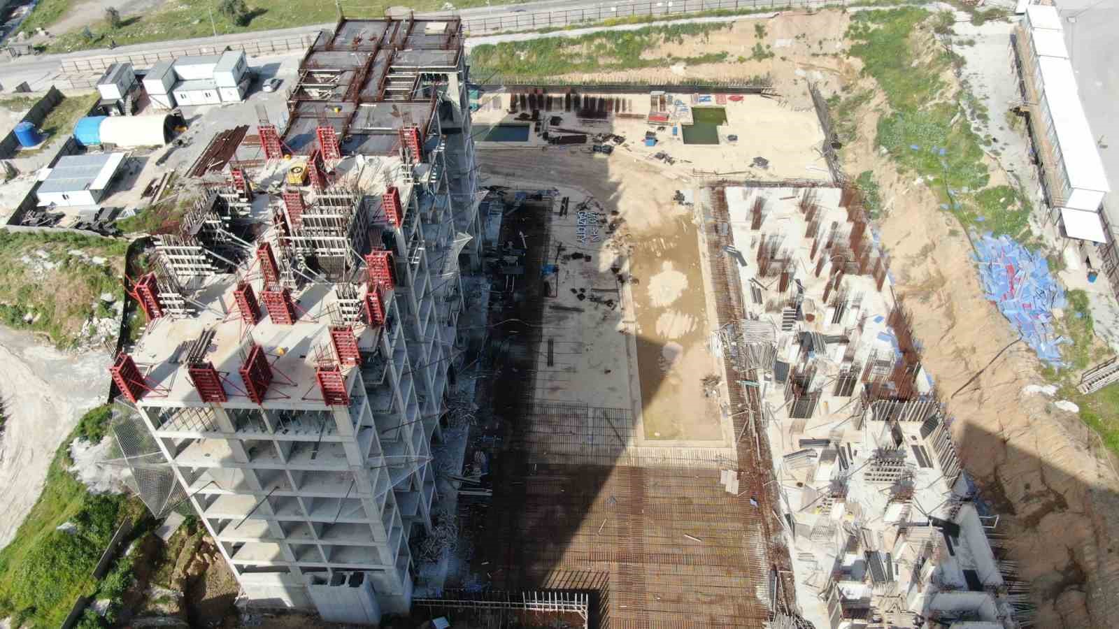 İZBETON soruşturmasında dosyaya giren dilekçeye göre ortaklardan habersiz projeye 11 villa eklenmiş 13 izbeton sorusturmasinda dosyaya giren dilekceye gore ortaklardan habersiz projeye 11 villa eklenmis 9 reOhCMzp
