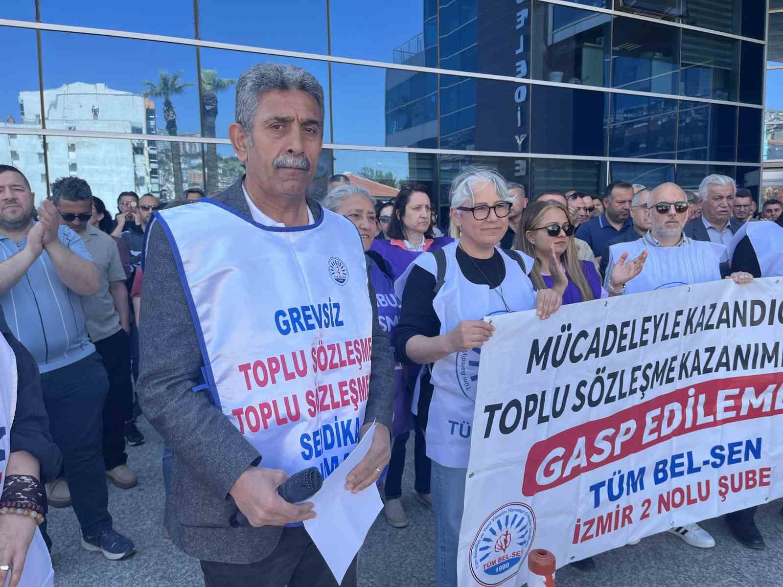 izmir belediyelerinde maas krizi 3 ilcede memurlar is birakma eyleminde 2 iUUEK2b8
