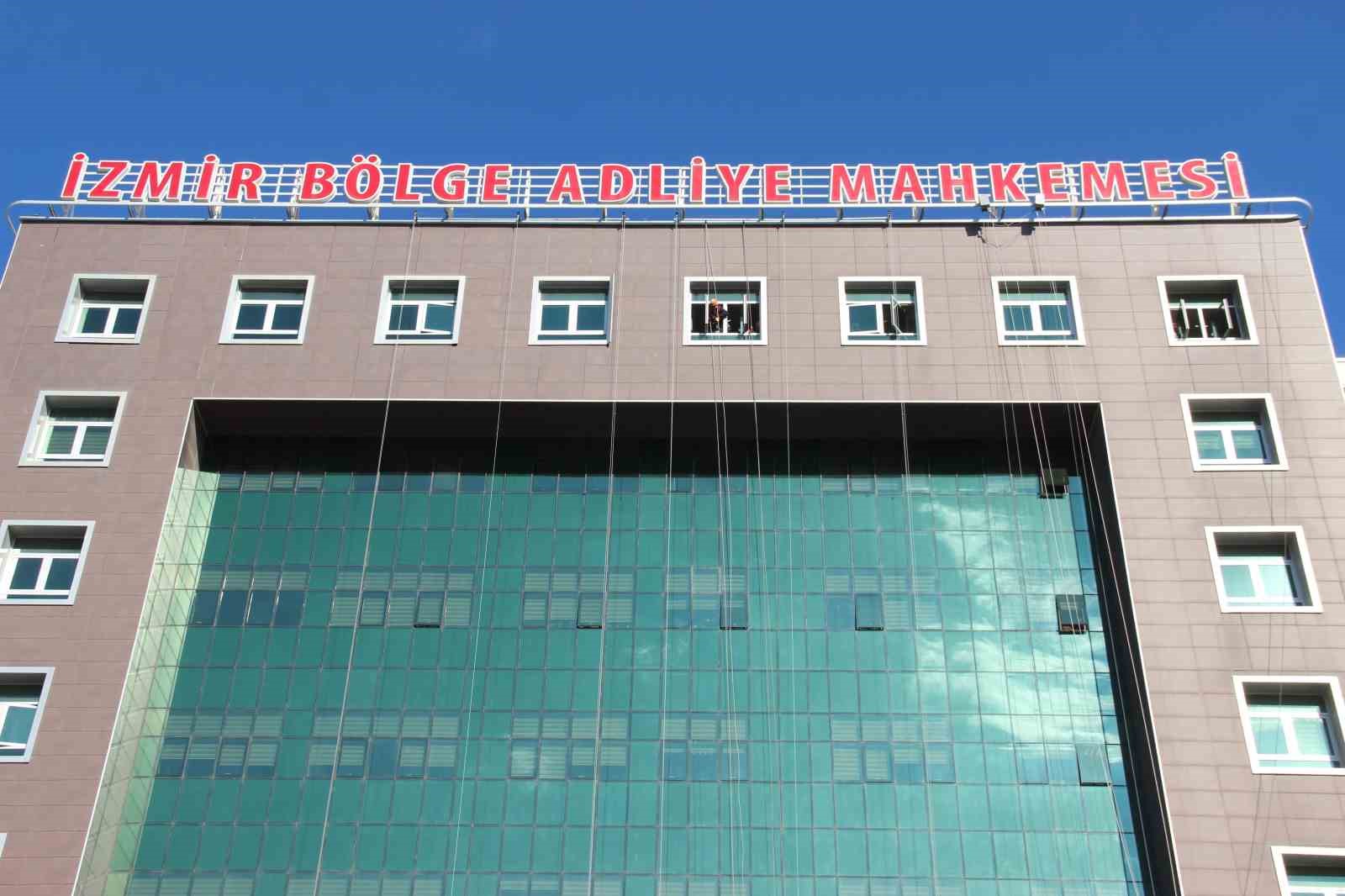 izmir bolge adliye mahkemesinde bomba ve tahliye tatbikati 8 CpDsmqHP