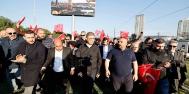 izmir-buyuksehir-belediye-baskani-tugay-meslek-fabrikasi-binasinin-tahliyesine-tepki-gosterdi-fIUx7Hft.jpg