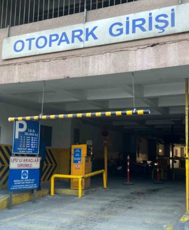 izmir-buyuksehirden-otopark-ucretlerine-rekor-artis-rgbzcrri.jpg