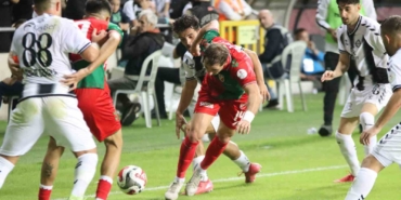 izmir-derbisinde-karsiyakanin-konugu-altay-NJjGZEmH.jpg