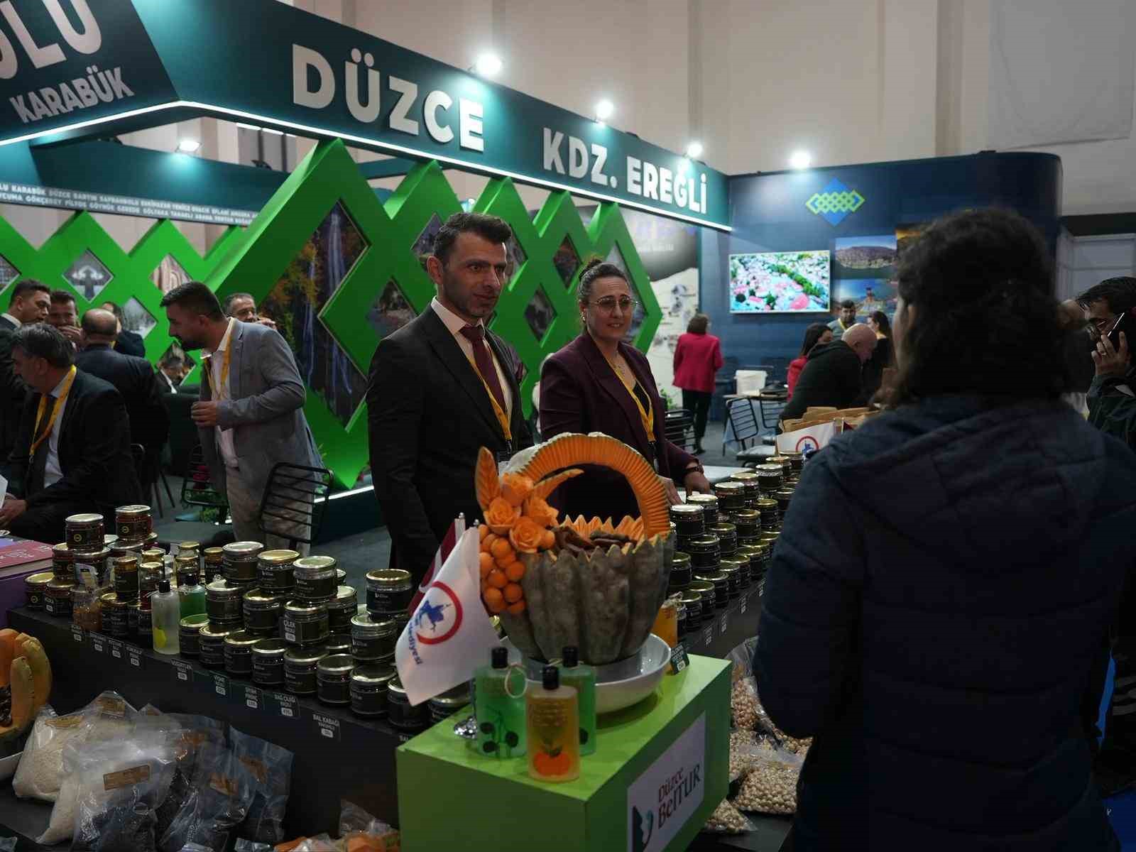 izmir fuarina duzce damgasi 4 lIlAVAN3