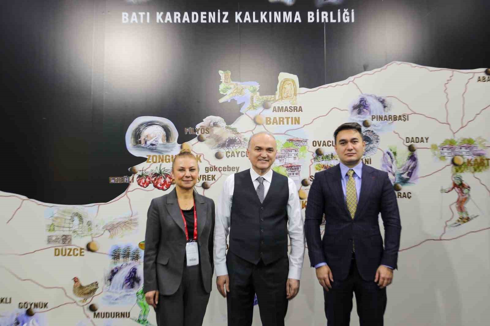 izmir fuarina duzce damgasi 6 DI9LUg5Q