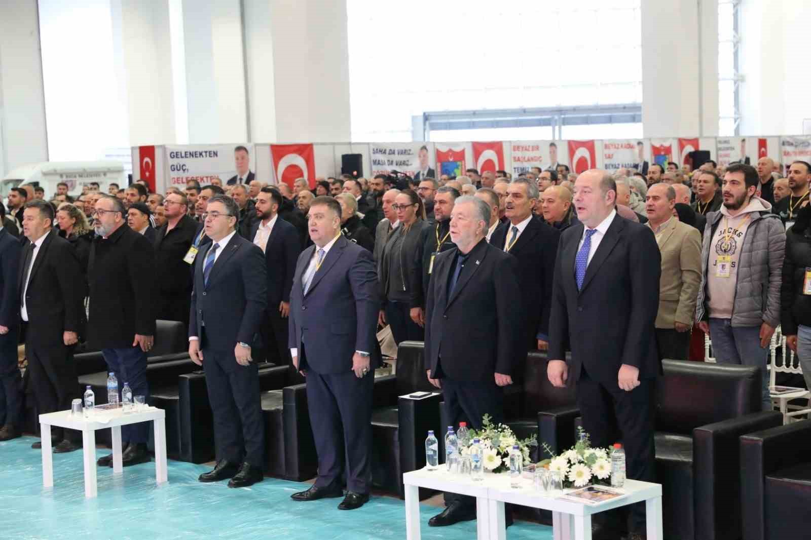 izmir soforler ve otomobilciler esnaf odasinda erkan ozkan guven tazeledi 3 yI2kWDIh