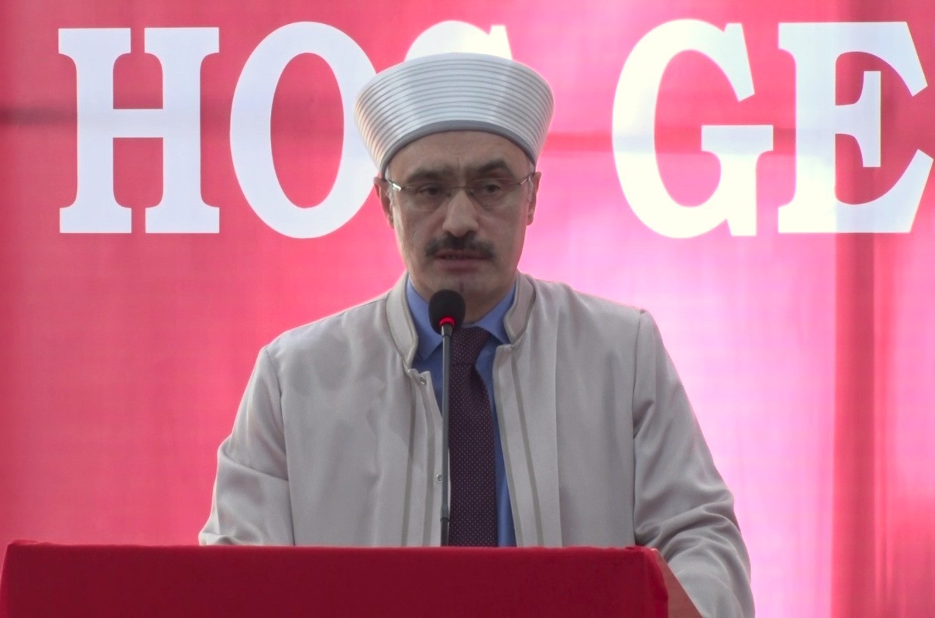 izmirde 1001 hatim duasi yapildi 1 CLY9q5ue