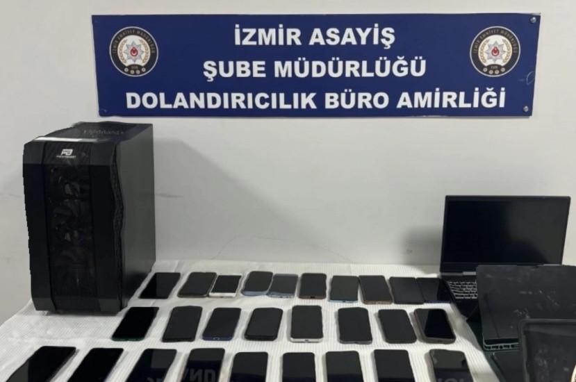 izmirde 15 milyonluk sahte uzlastirmaci vurgunu 15 tutuklama 1 J6CqQYqP