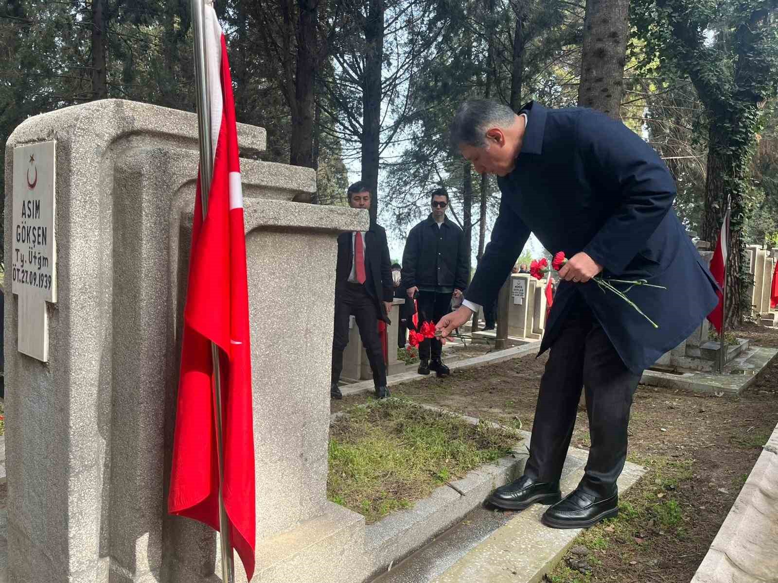 izmirde 18 mart canakkale deniz zaferinin 111 yil donumunde sehitler anildi 8 hgqItFT3