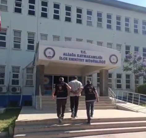 İzmir’de 18 yıl hapisle aranan firari Aliağa’da yakalandı 4 izmirde 18 yil hapisle aranan firari aliagada yakalandi 0 lO4ecHd9