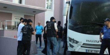 izmirde-3-polisin-sehit-oldugu-saldirinin-davasi-bugun-basliyor-gk6QcSdH.jpg