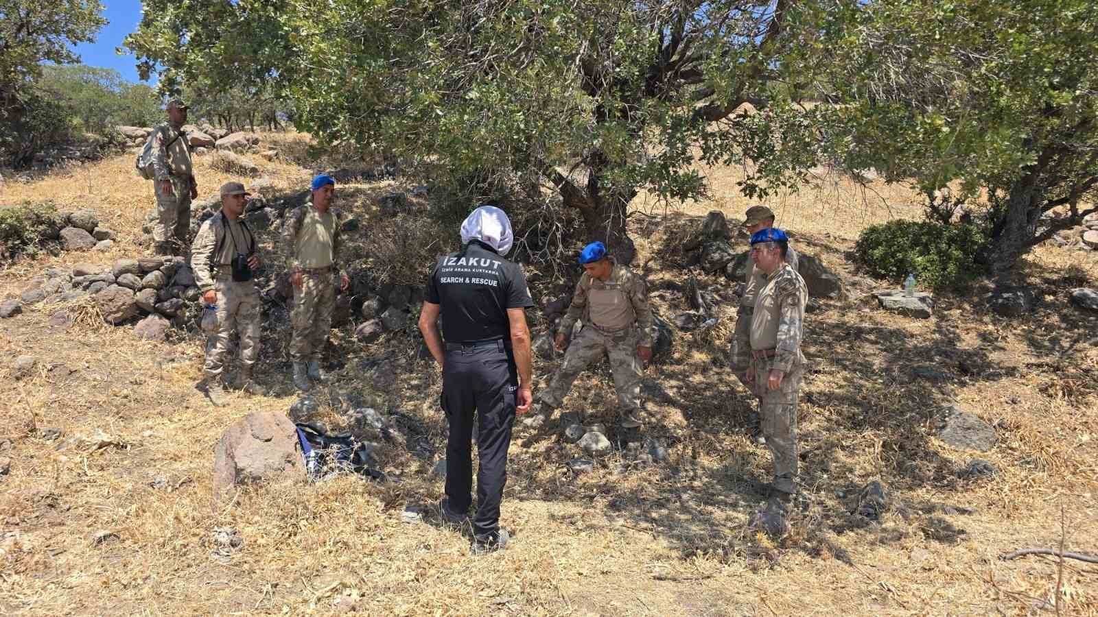 izmirde 5 ay once kaybolan yasli adam sirra kadem basti ogullari perisan 3 dIQyjIe2