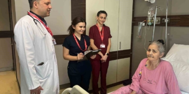 izmirde-akcigerini-kaybeden-hasta-karin-dokusu-nakliyle-sagligina-kavustu-LIi1phXX.jpg
