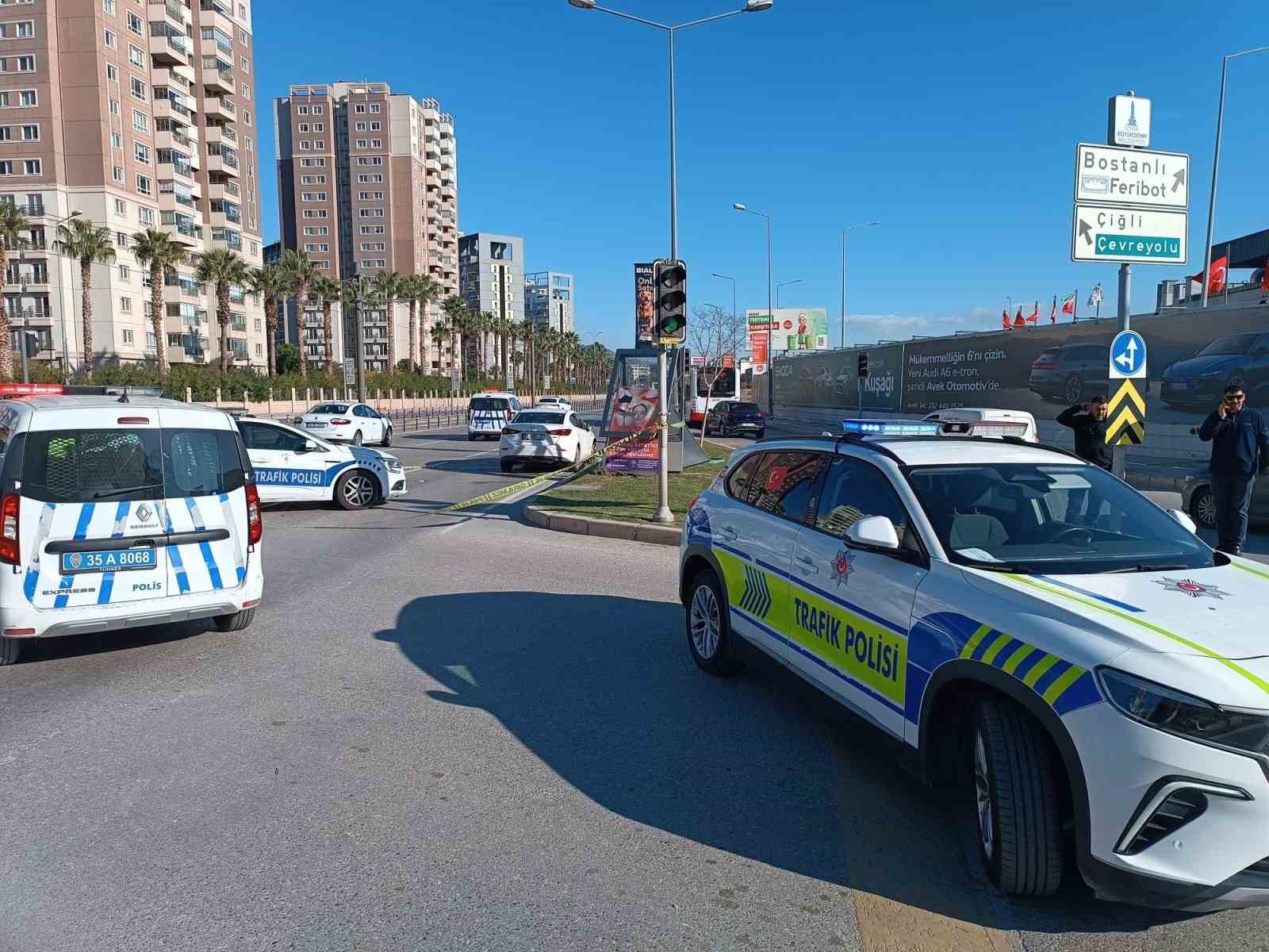 izmirde alkollu surucunun carptigi yasli kadin hayatini kaybetti 2 cQ6EQ1ea