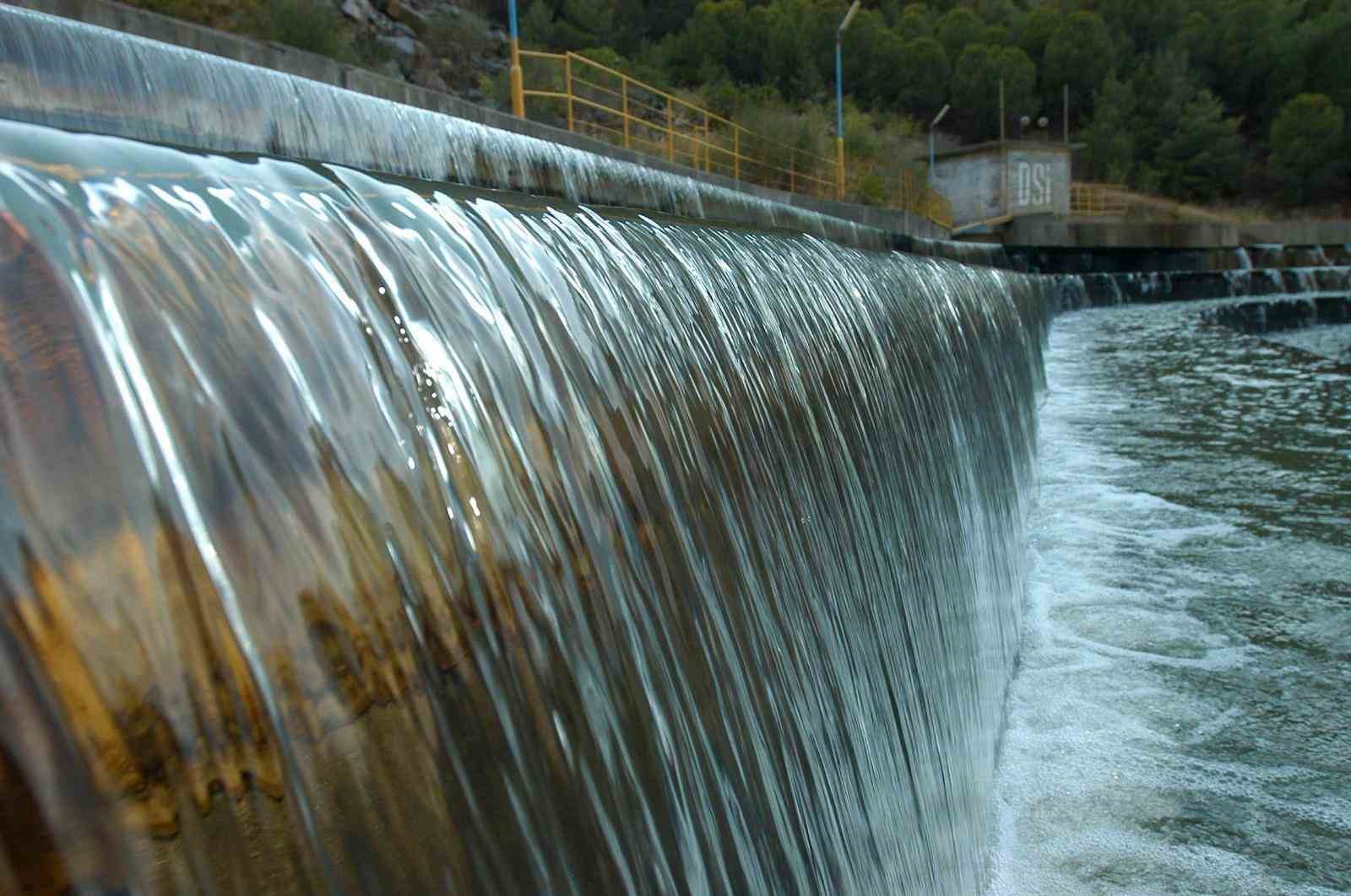 izmirde barajlar doldu musluklar acildi 0