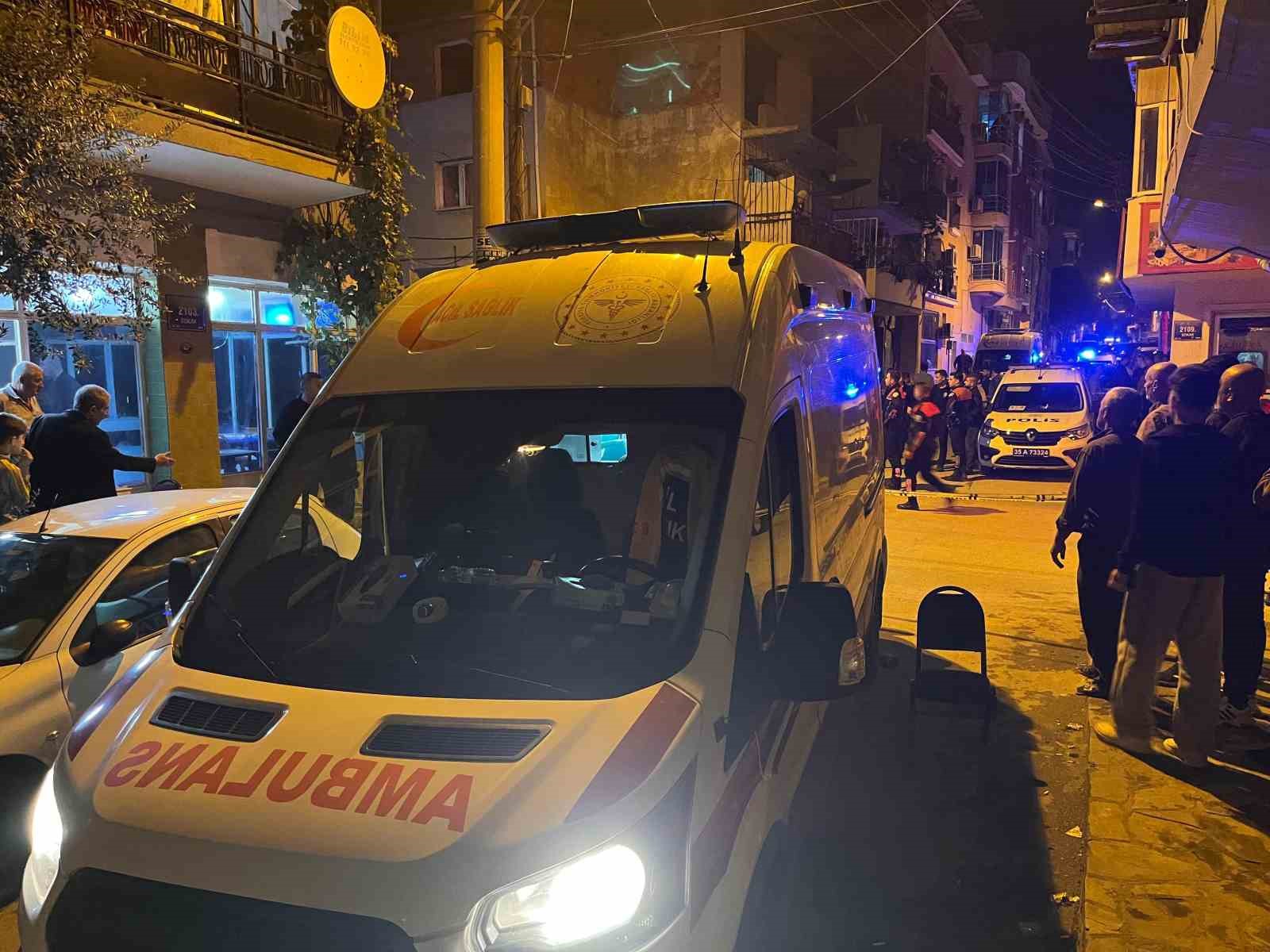 izmirde cinayetle biten aile kavgasinda 9 gozalti 4 tutuklama 2 pyXakGch