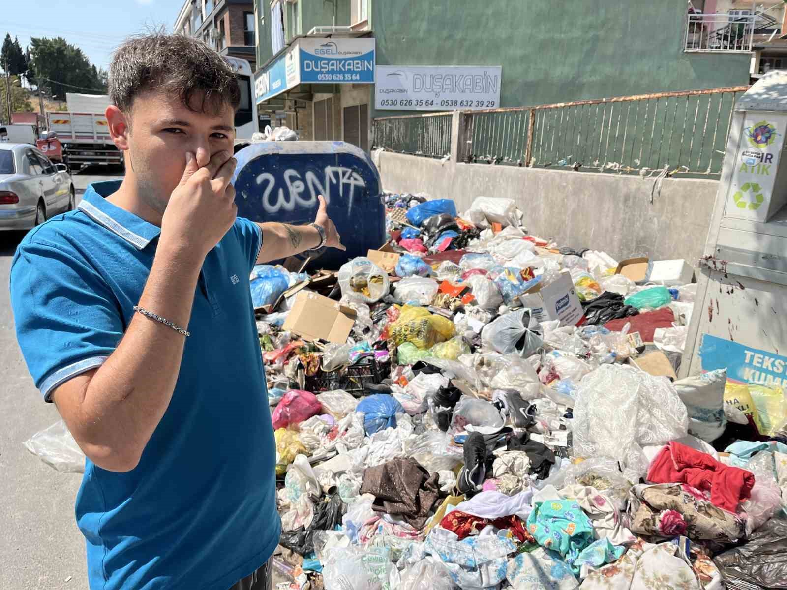 izmirde cop krizi sinek istilasina donustu sehir dort koldan ilaclaniyor 0 5OcpSQLj