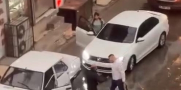 izmirde-doner-bicakli-trafik-magandasi-tutuklandi-3CsnLyJE.jpg