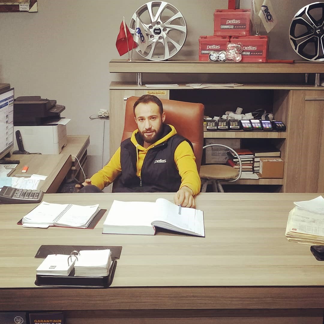 izmirde feci kaza dayi ve yegen hayatini kaybetti 1 N5cRKwBU