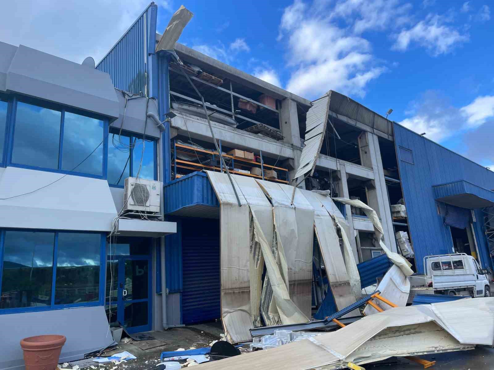 izmirde firtinada 9 fabrika ve 5 konut hasar gordu 1