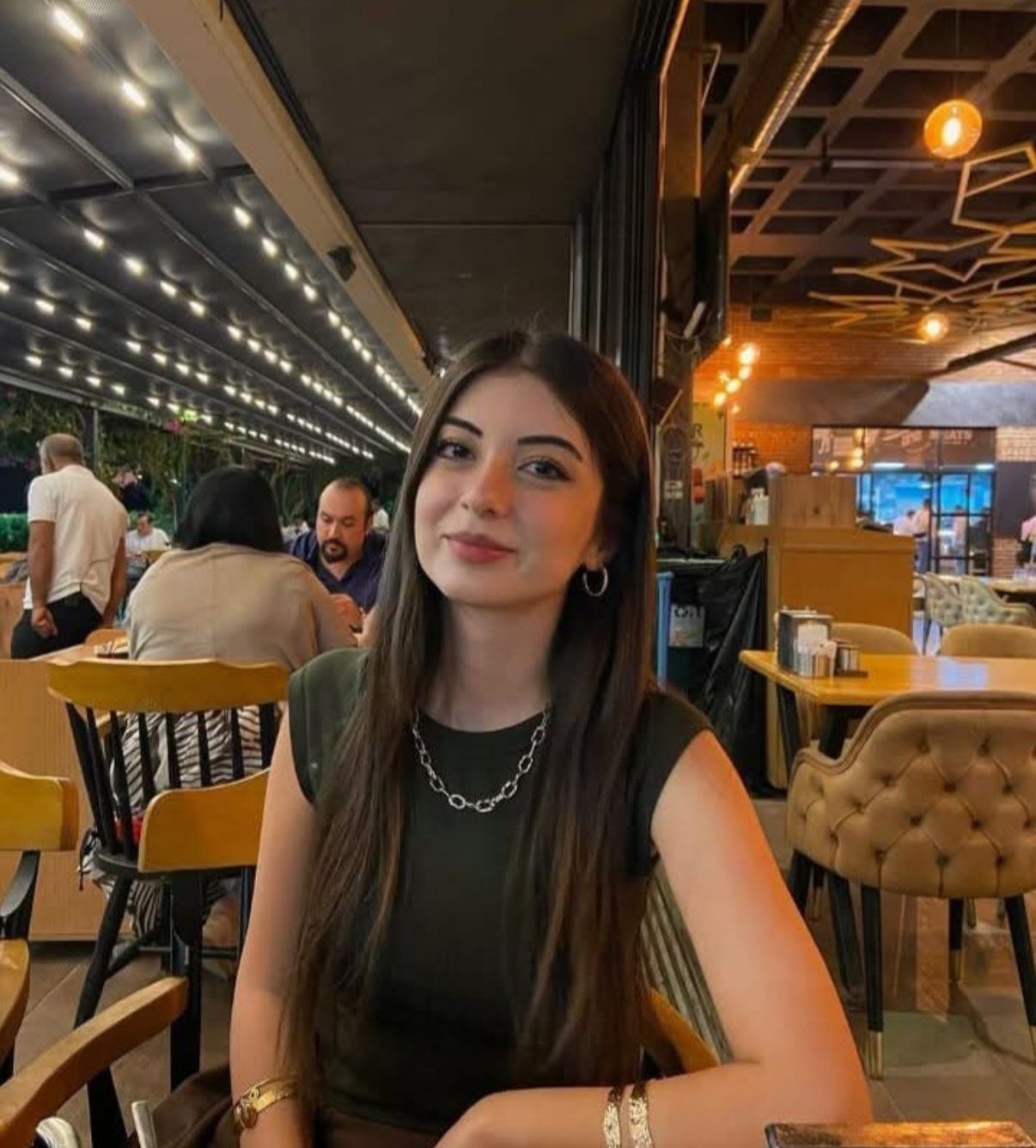 izmirde genc doktorun hayatini kaybettigi kazanin goruntuleri ortaya cikti 0 SrtsR87S