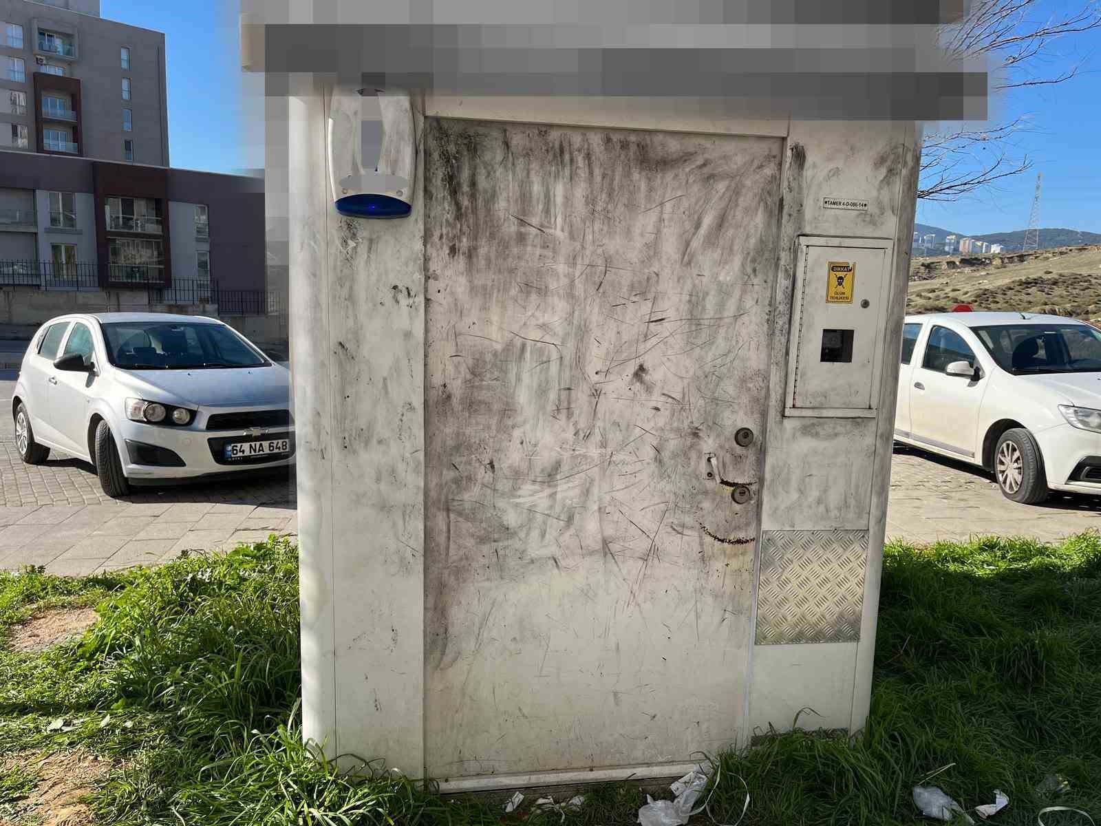 izmirde guvenlikleri darp edip banka aracini soydular 3 VwztMluk