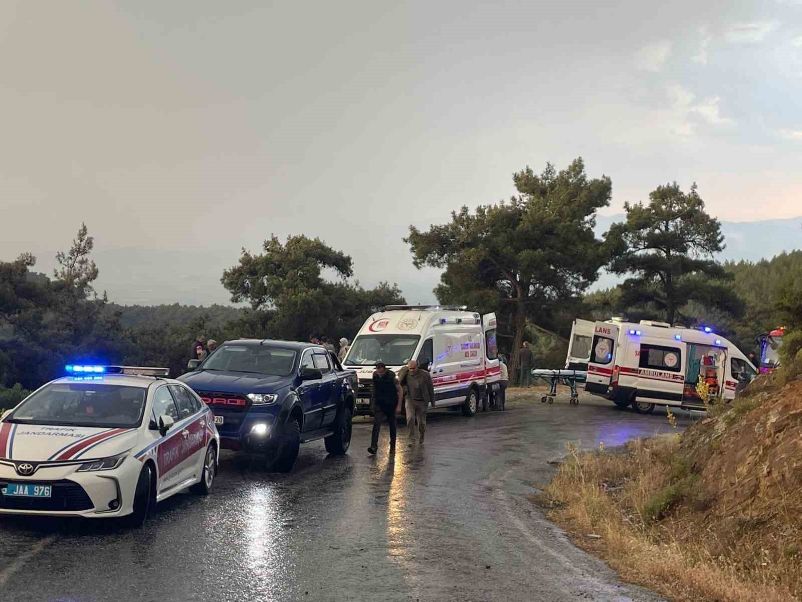 İzmir’de işçi servisi şarampole devrildi: 22 yaralı 5 izmirde isci servisi sarampole devrildi 22 yarali 1 bdZjQ9GS