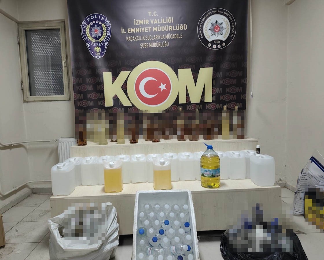 izmirde kacakcilik operasyonu 3 tutuklama 3