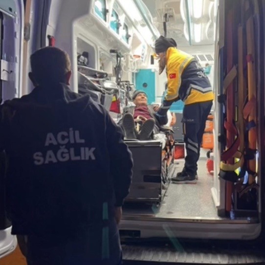 izmirde kaybolan yasli adam termal dronla bulundu 1