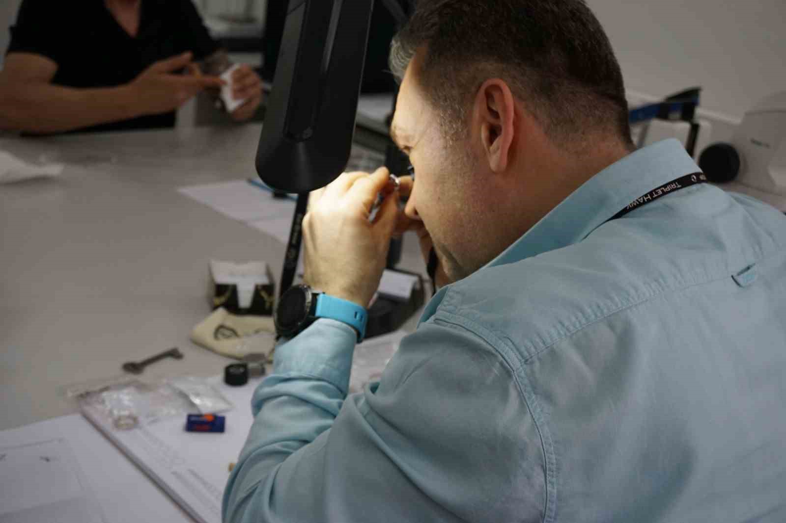 izmirde kuyumculukta suistimalleri onlemek icin mavi kart zorunlulugu getirildi 3 92EOsZSl
