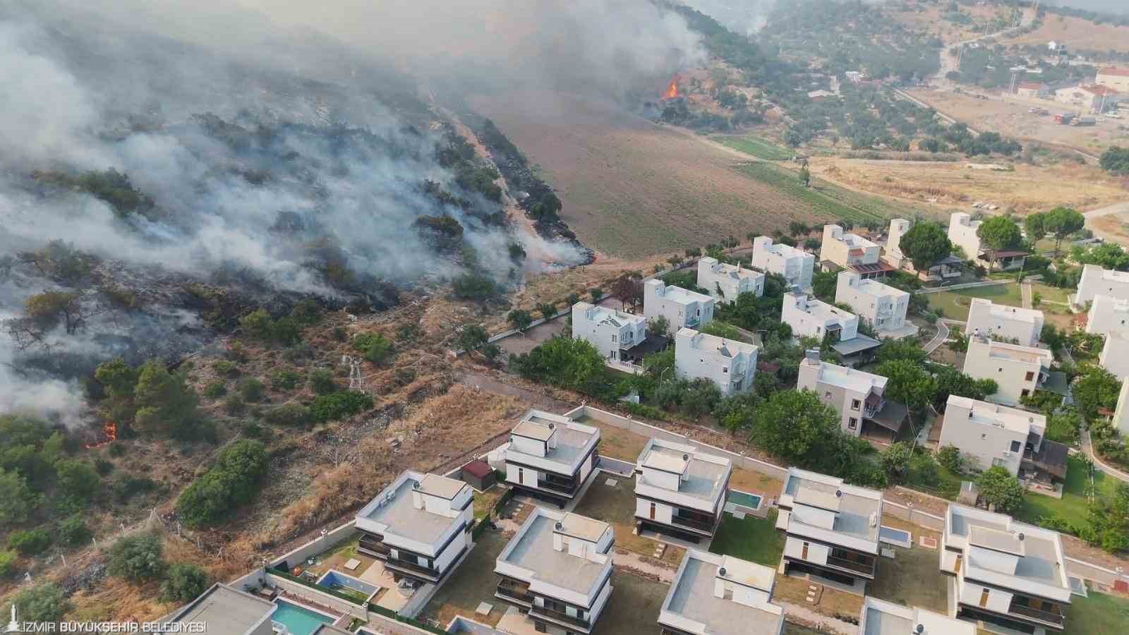 izmirde makilik alandaki yangin buyuk olcude kontrol altina alindi 1