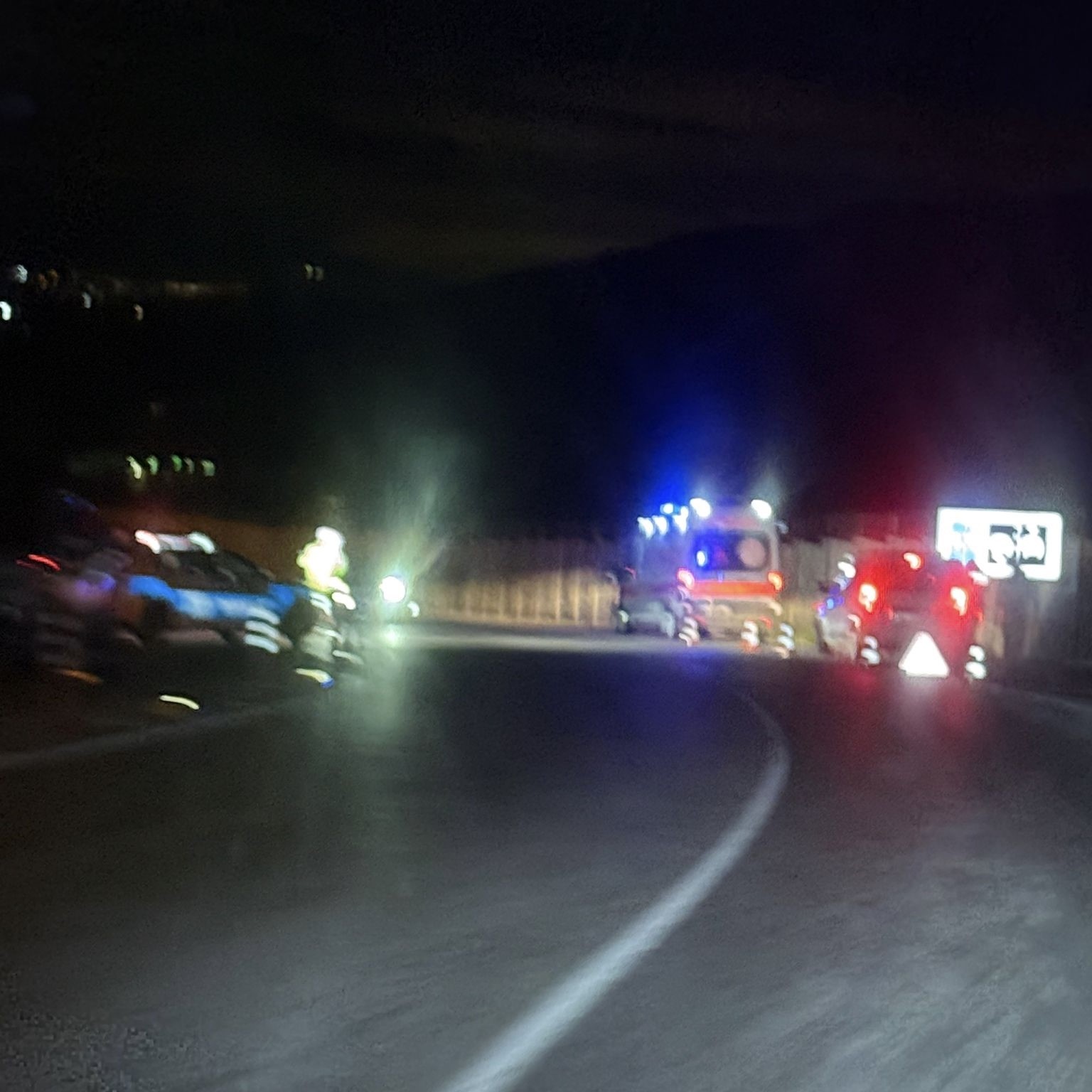 İzmir’de motosiklet duvara çarptı: 1 ölü 4 izmirde motosiklet duvara carpti 1 olu 0