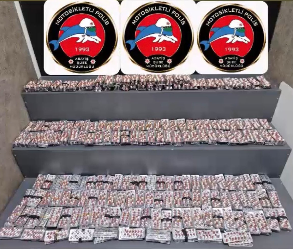 izmirde polis son bir haftalik denetim raporunu acikladi 0 eULgtQ4E