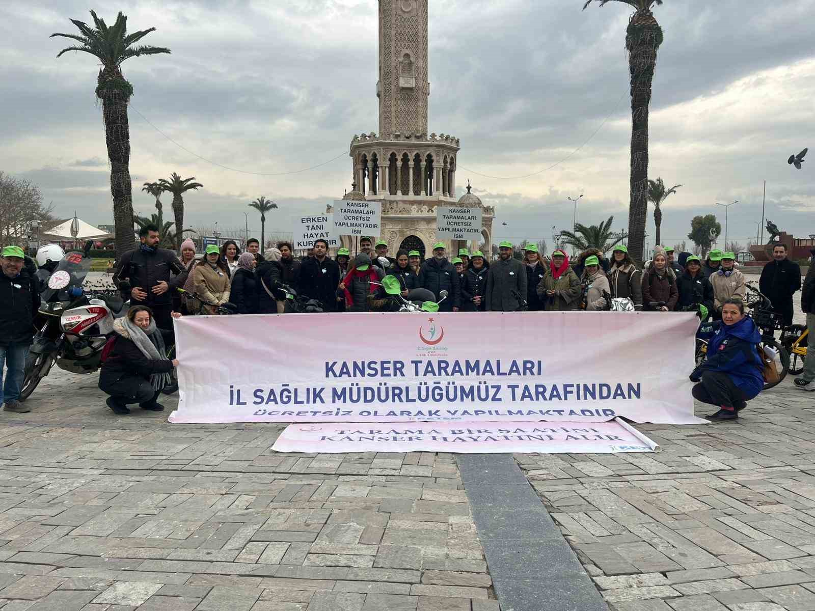 izmirde rahim agzi kanserine dikkat cekmek icin pedal cevrildi 1 2g2bwrPf