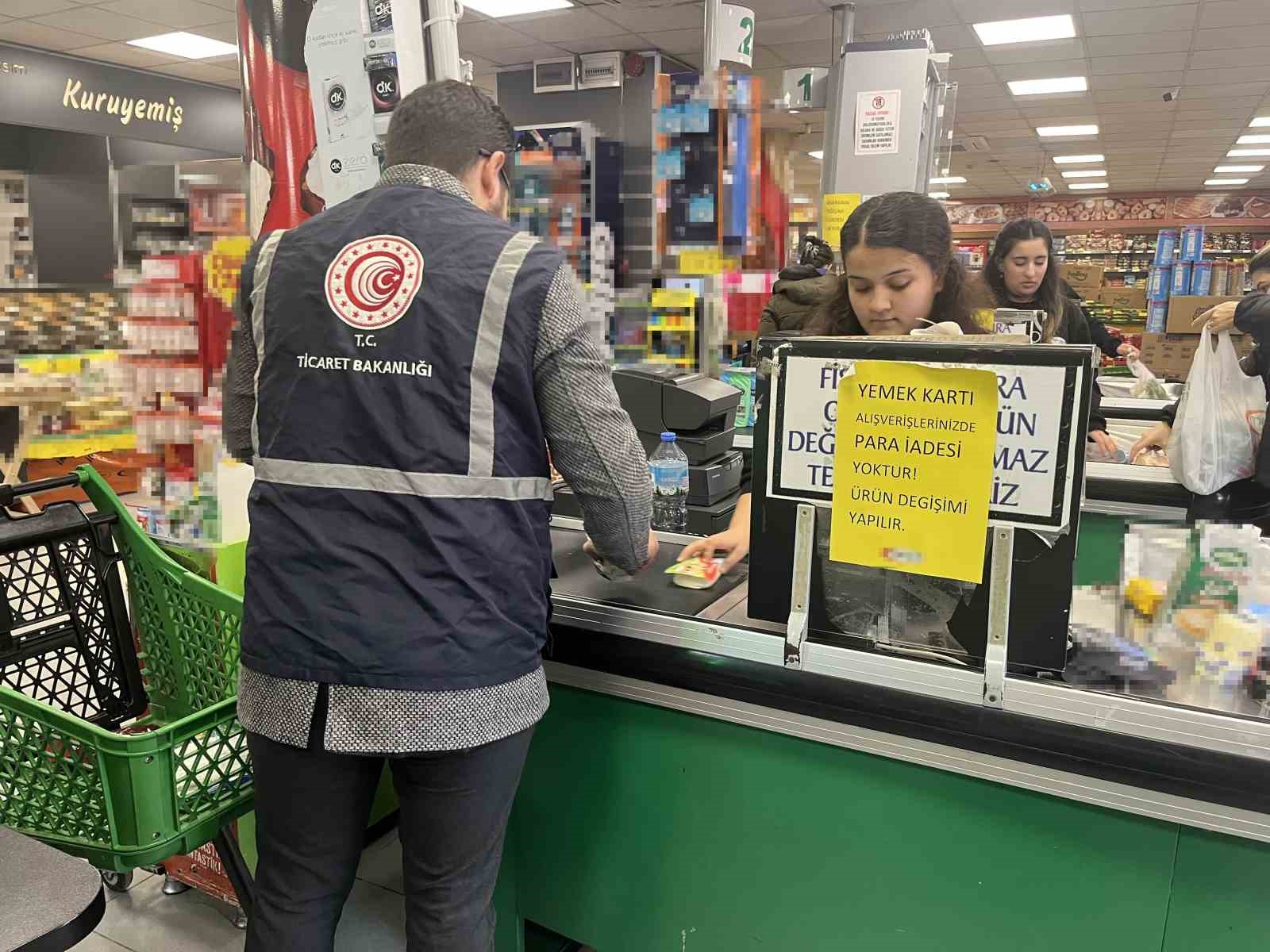 izmirde ramazan oncesi market denetimi 1 Qztf25JY
