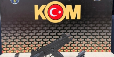 izmirde-suc-orgutu-uyesi-yakalandi-vaKSC8ey.jpg