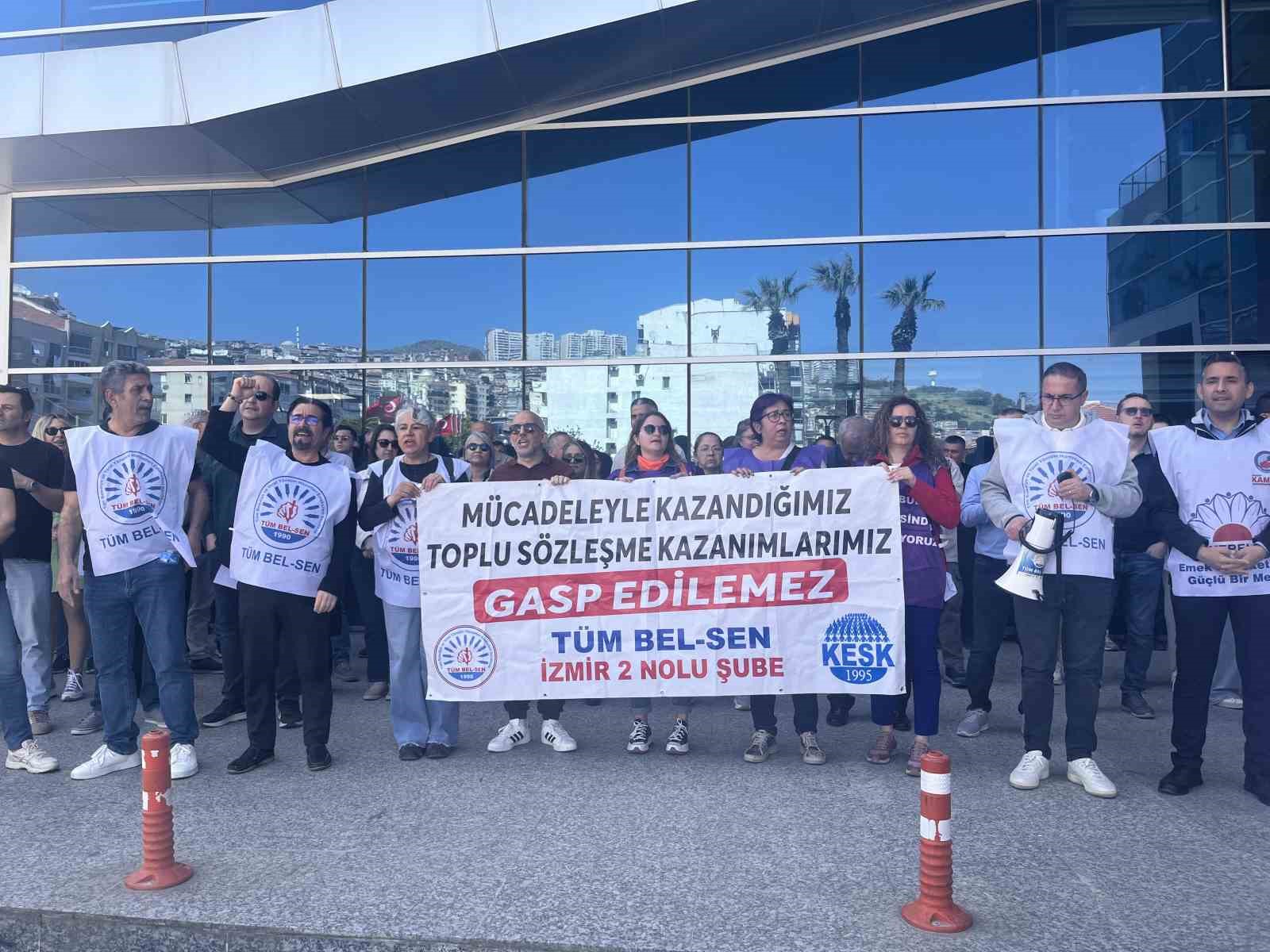 izmirde tis krizi memurlar anlasmazlik halinde chp il binasina yuruyecek 2 6E3AcVRX