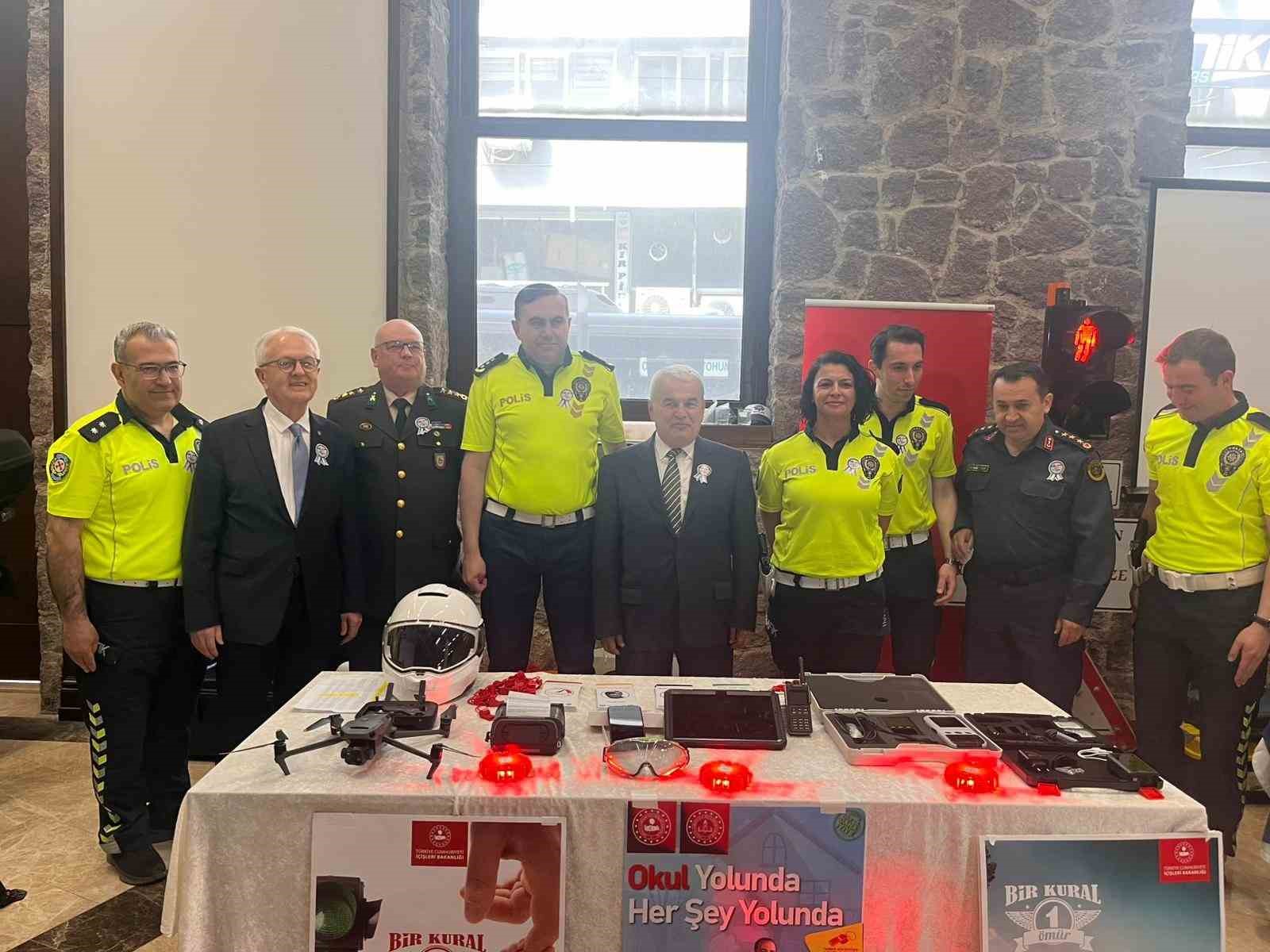 izmirde trafik denetimleri sonucu olumlu kaza orani yuzde 31 dustu 7 79zGelYp
