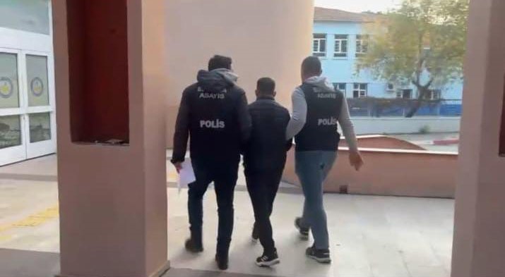 izmirde uyusturucu operasyonu 1 tutuklama 1 4nrWecfk