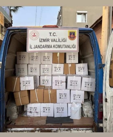 izmirde-yeni-yil-oncesi-kacak-alkol-operasyonu-kf9LN8zT.jpg