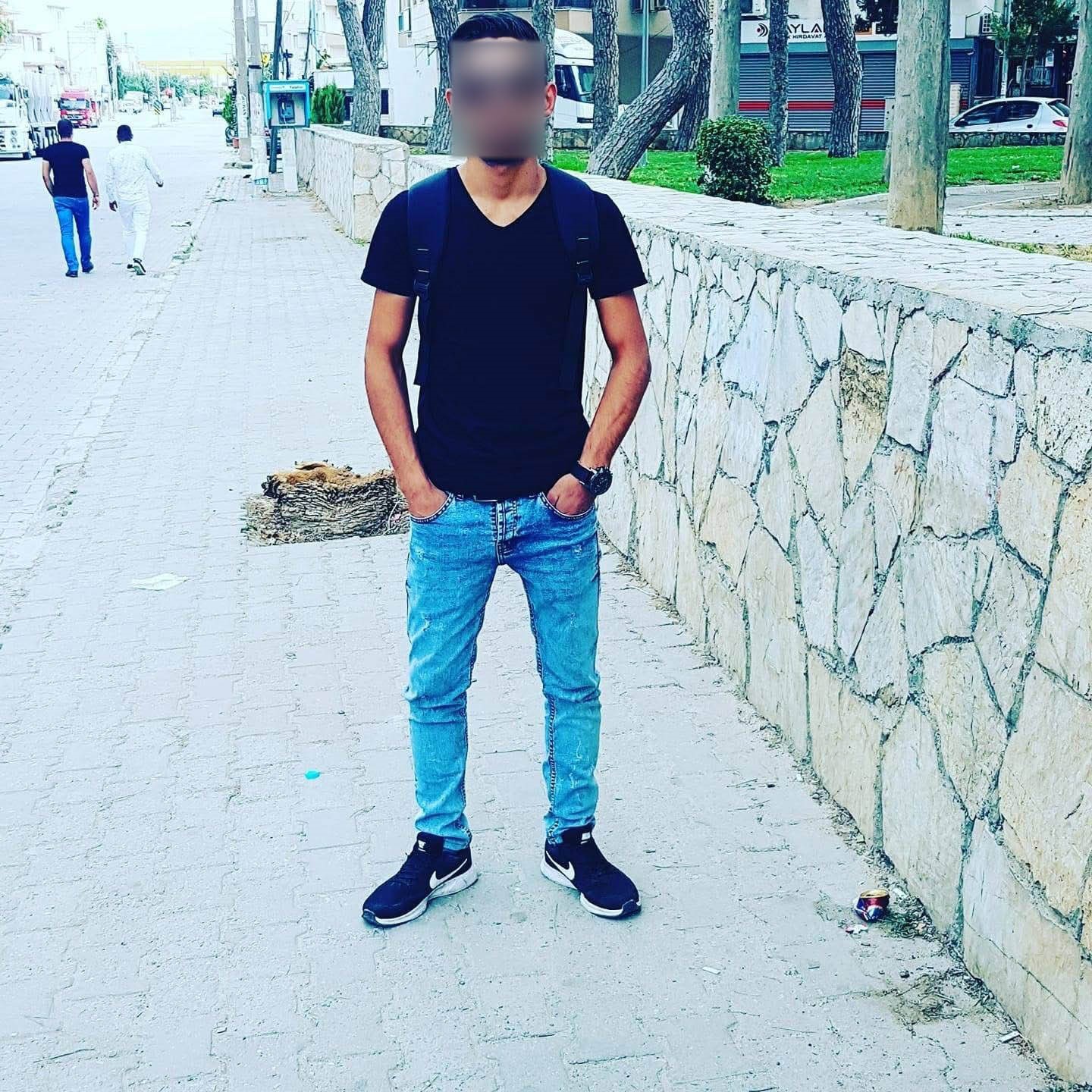 izmirdeki vahsette kardes parmagi ses etmeyin mesaji tutuklatti 3 yqQRQ1vw