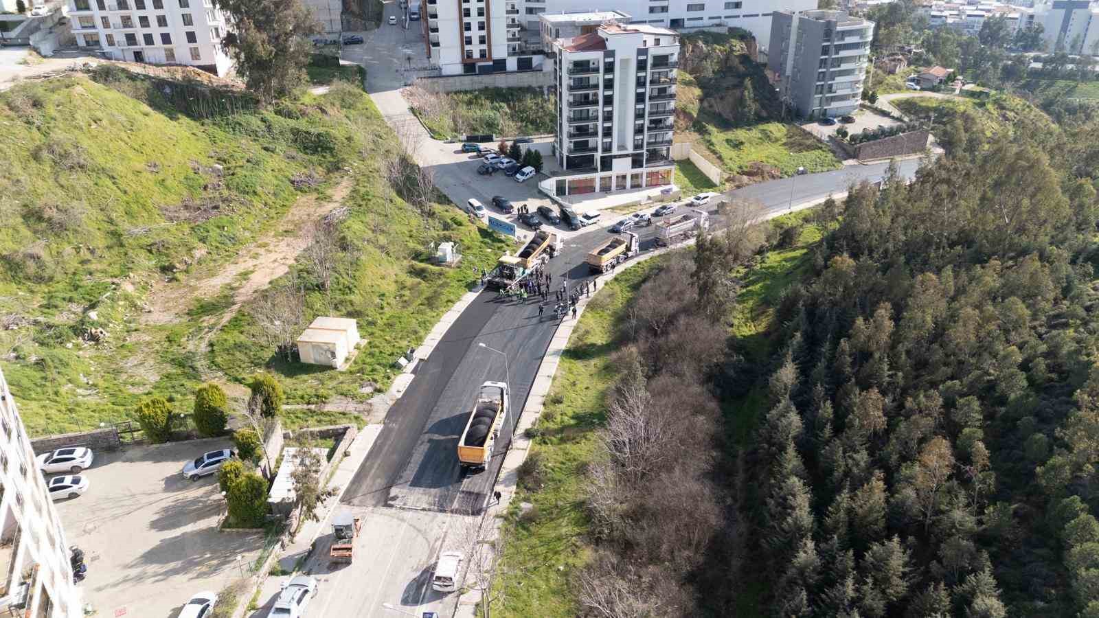izmirin yollarinda tam gaz asfalt seferberligi 0