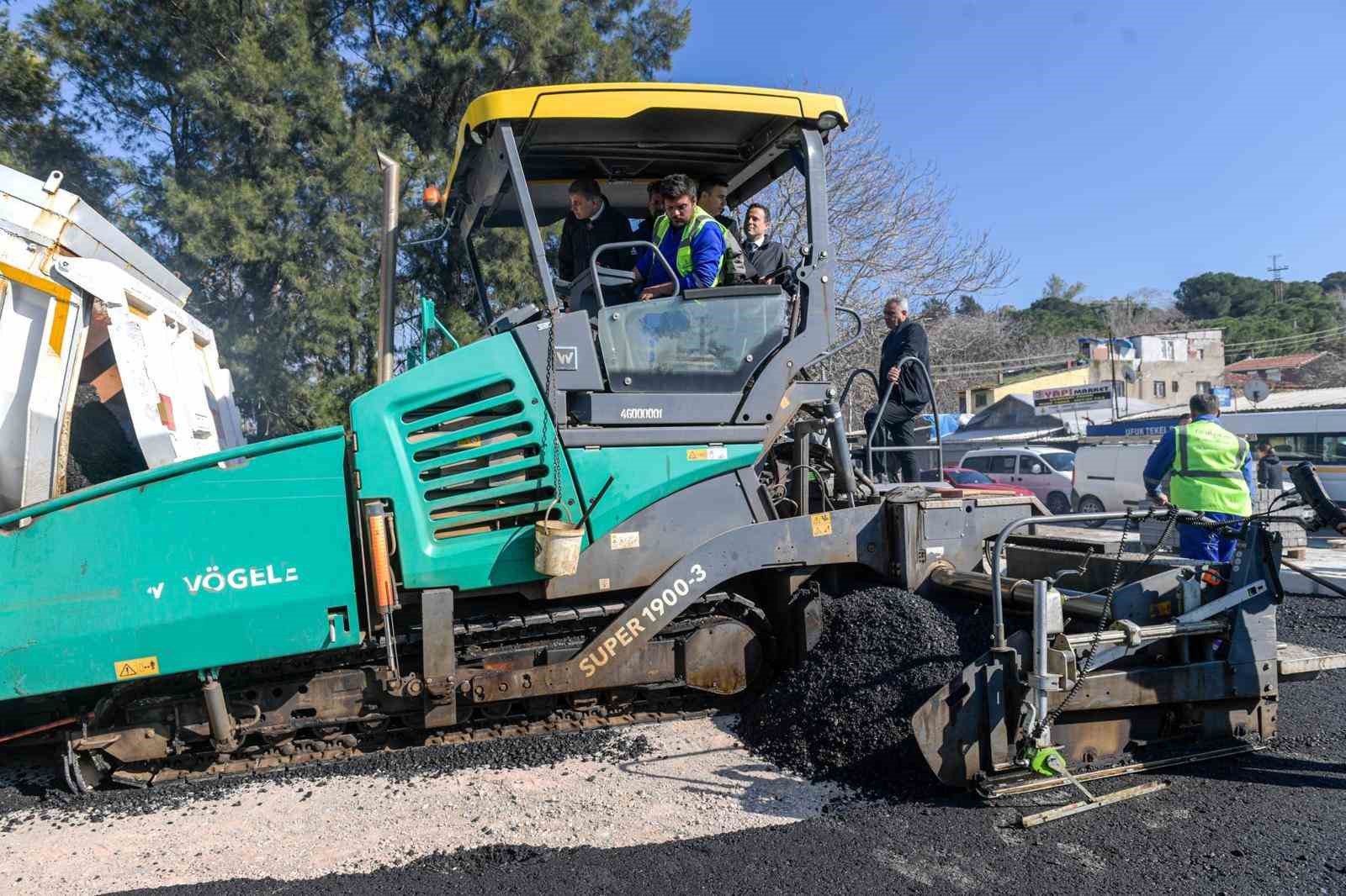izmirin yollarinda tam gaz asfalt seferberligi 2 4bdK5VEU