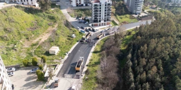 izmirin-yollarinda-tam-gaz-asfalt-seferberligi-y9XmQAdy.jpg