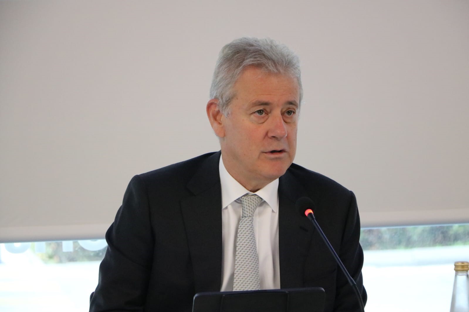izmirmeets 2025 zirvesi basliyor 3 FhbwXBJ4