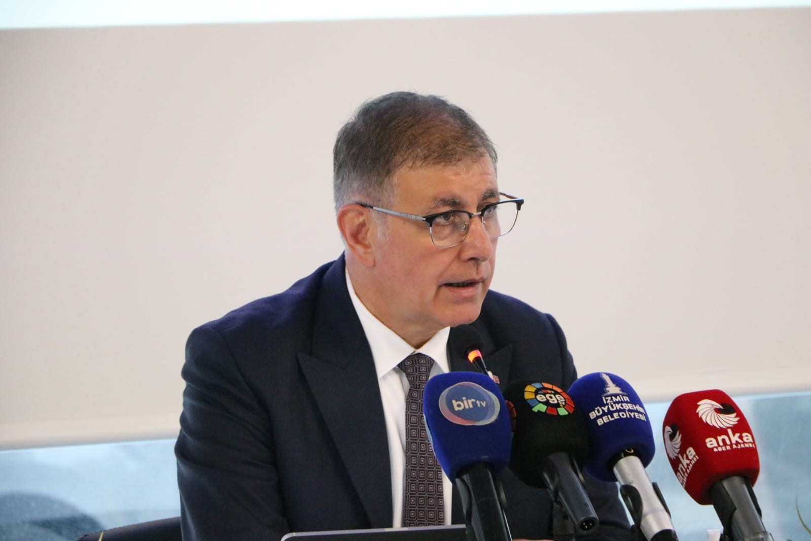 izmirmeets 2025 zirvesi basliyor 4 js4rEHwe