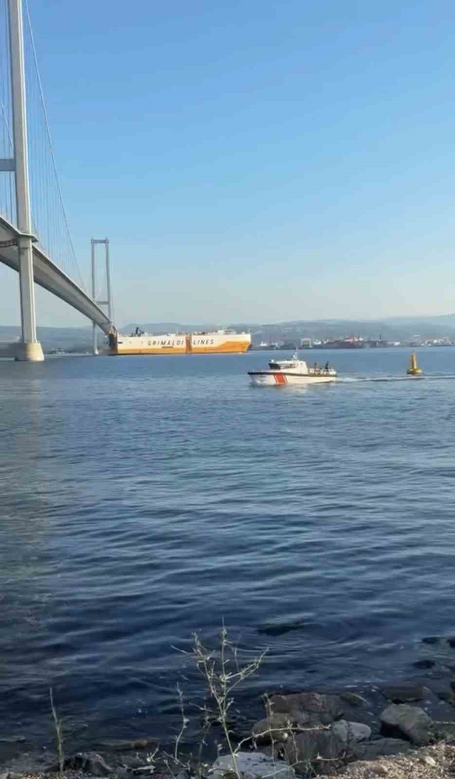 İzmit Körfezi’nde boğulmamak için deniz fenerine çıkan 3 kişiyi Sahil Güvenlik kurtardı 6 izmit korfezinde bogulmamak icin deniz fenerine cikan 3 kisiyi sahil guvenlik kurtardi 2 CuyyKvia