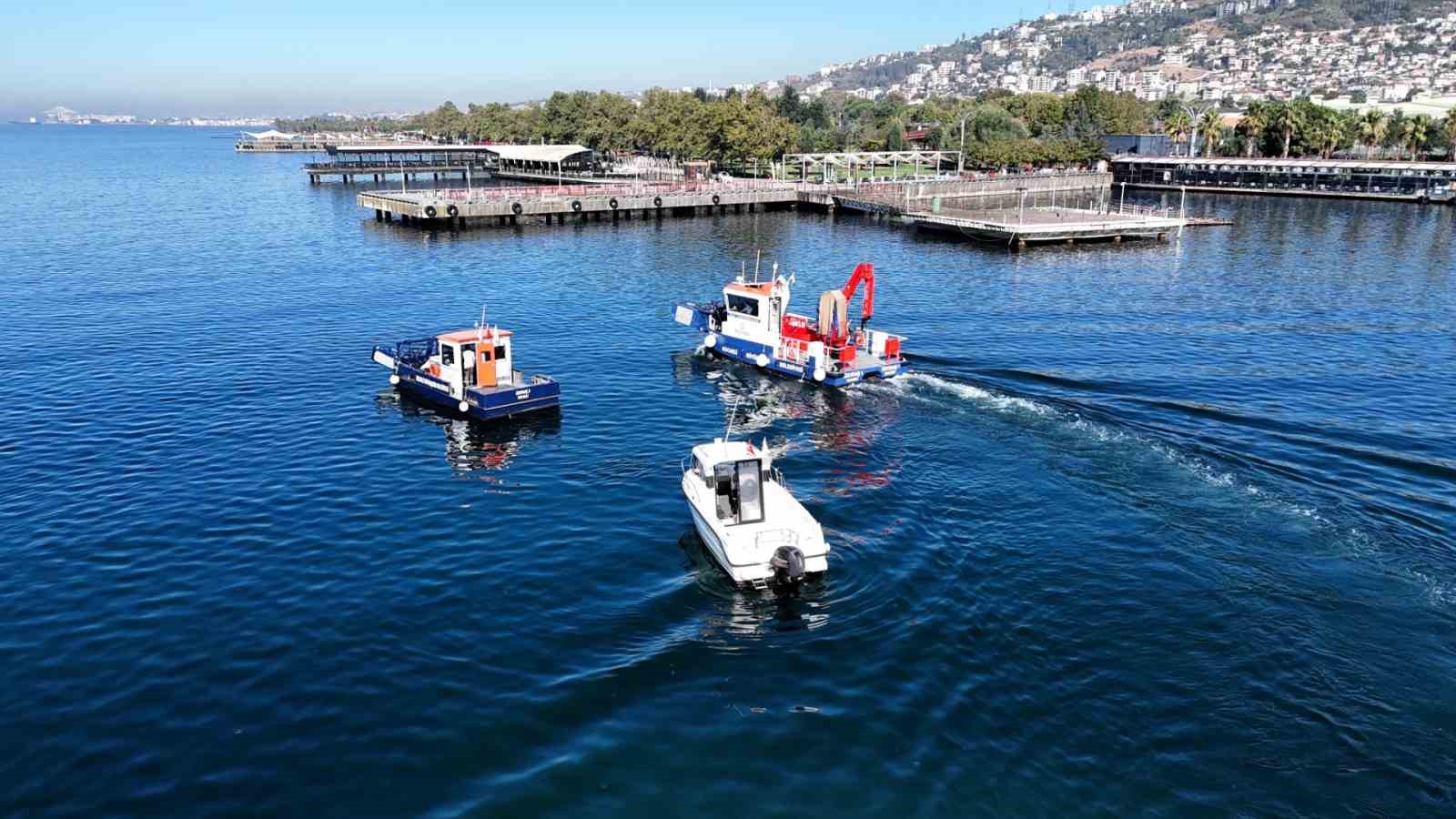 izmit korfezinden 7 bin 90 metrekup atik ayristirildi 2 eySk7bRW