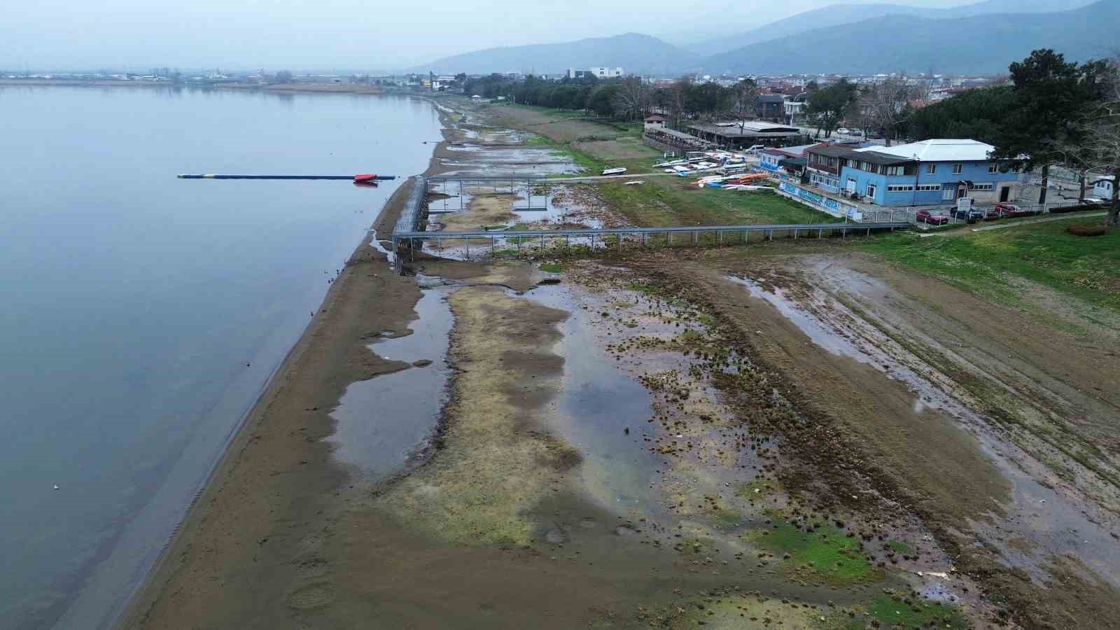 iznik golunde kuraklik alarmi yagislara ragmen cekilme suruyor 3 E33ZOZRB