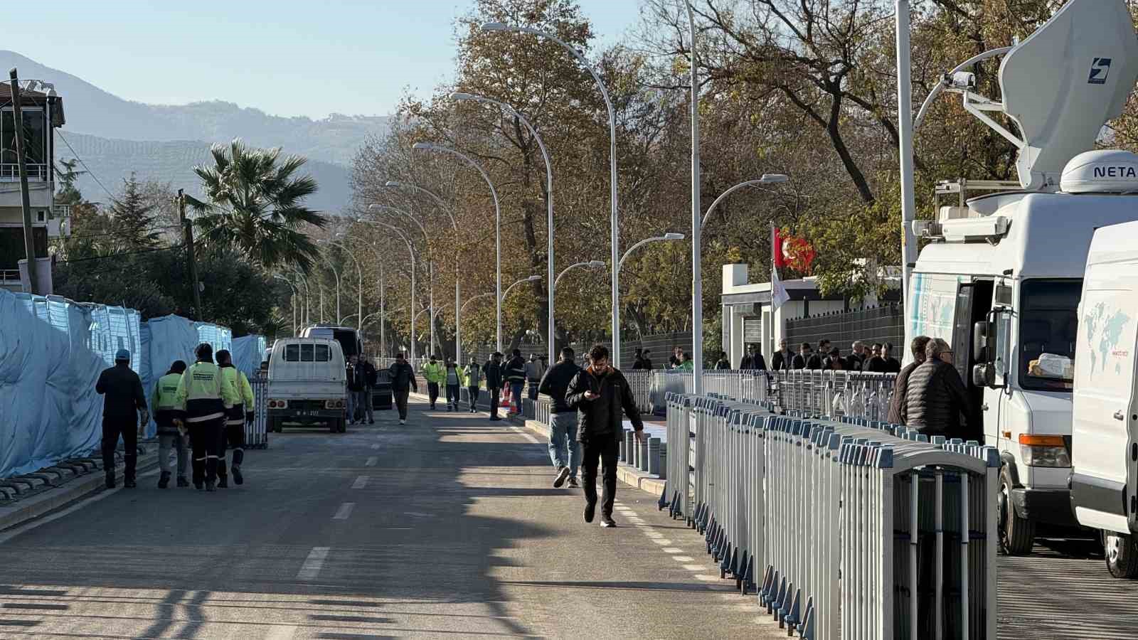 iznik papa 14 leoyu bekliyor 5 Z9Ili2ds