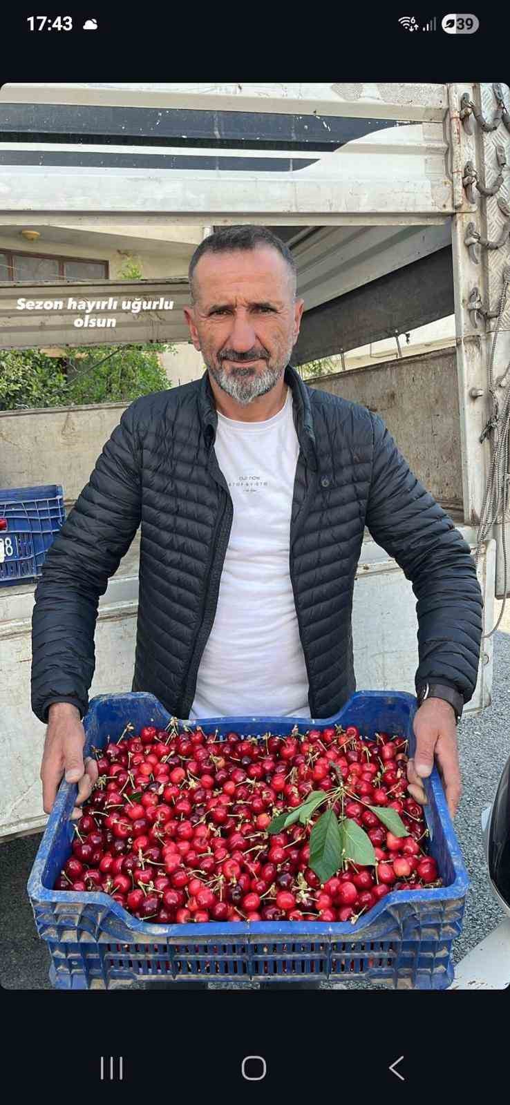 iznikte mevsimin ilk karabodur kirazi hasadi basladi 3 QaZQJwRk